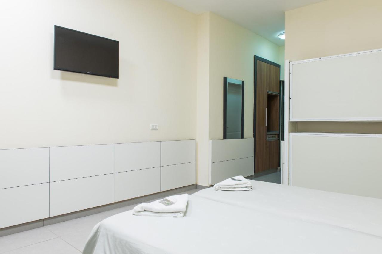 Hi - Tel Hai Hostel Kfar Giladi Bagian luar foto